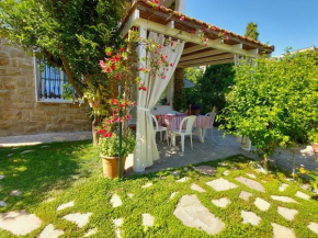 Comodo con giardino e patio, San Remo